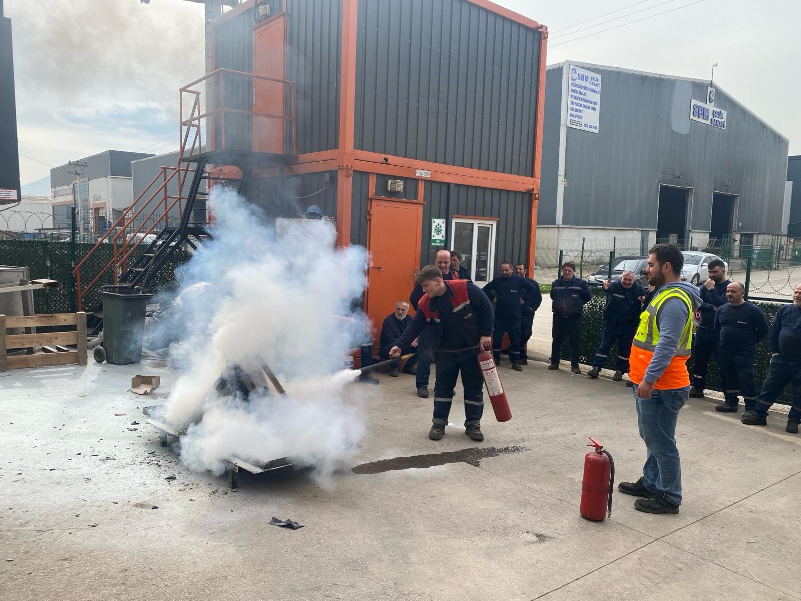 Yangın Tatbikatı Başarıyla Gerçekleştirildi